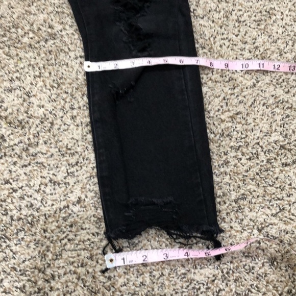 Fashion Nova Boyfriend Jeans Size 3 Black High Waisted Distressed Torn Up Ripped - Picture 10 of 10